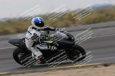 media/Jan-14-2023-SoCal Trackdays (Sat) [[497694156f]]/Turn 11 Inside (950am)/